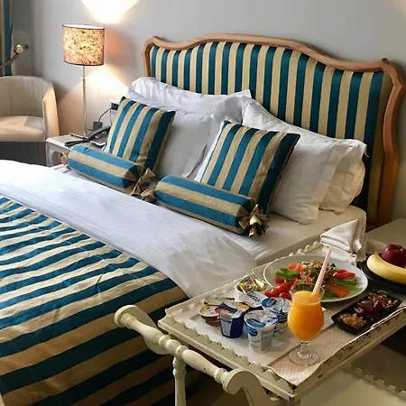 호텔 Classic 티라나