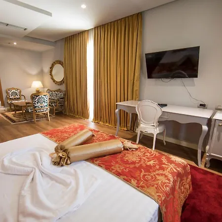 Classic Hotel 4*