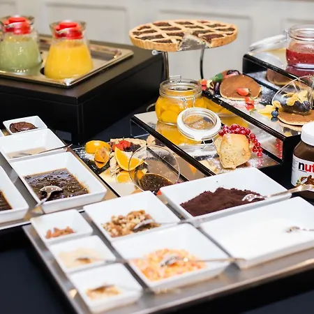 Classic 호텔 티라나